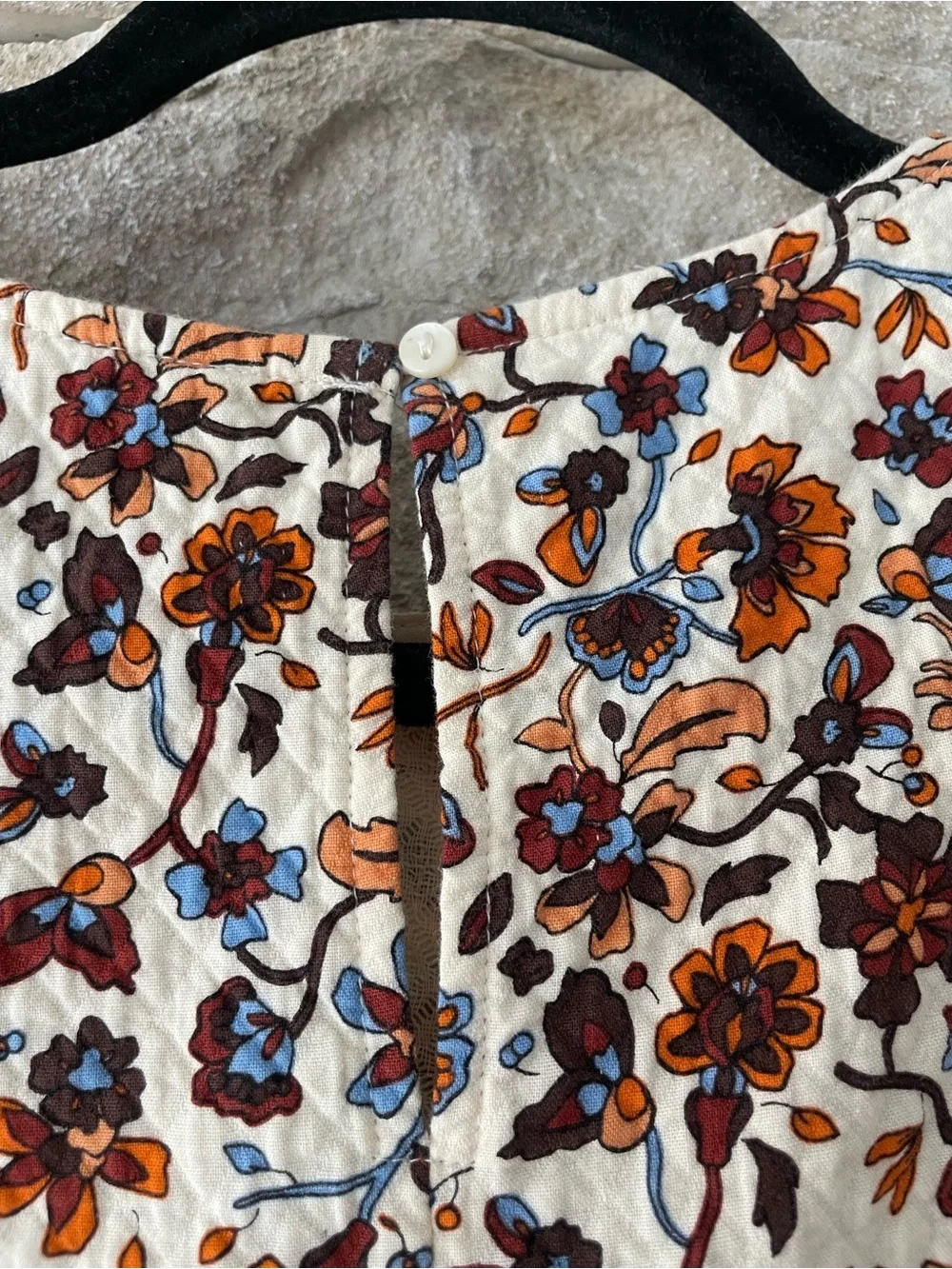 Zara Cream Floral Puff-Sleeve Top with Blue & Brown Accents